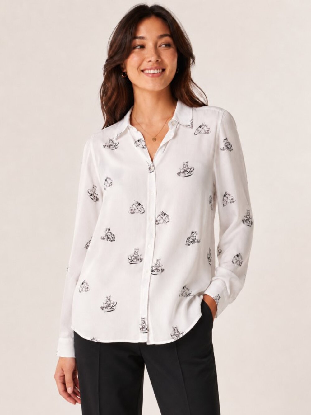 Jane & Delancey Women’s Medium White Cat Print Button-Down High-Low Blouse